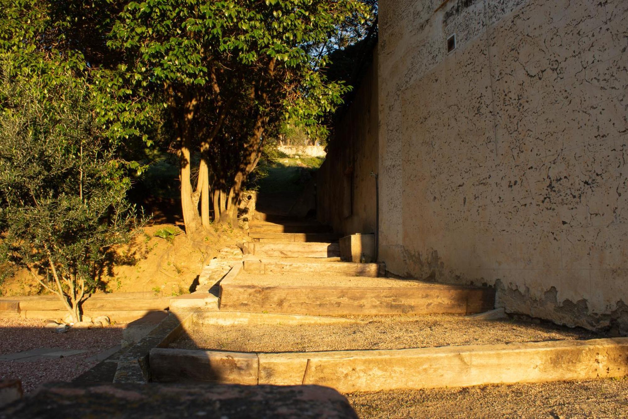 Can Rovira - Stunning Neoclassical Mansion, Just 20 Min Drive From Barcelona City Center, Ideal For Groups And Families Alella Dış mekan fotoğraf